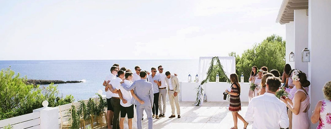 Destination wedding behind the scene