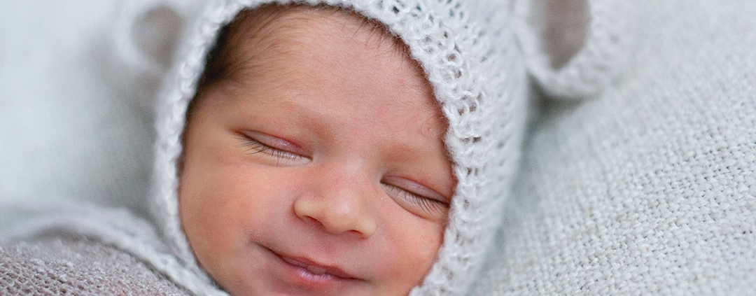 Hertfordshire newborn photographer